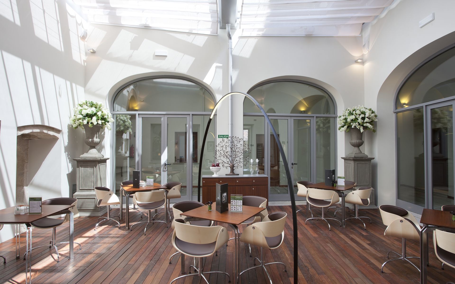 Parador De Caces Екстериор снимка